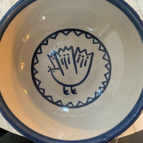 Louisville Stoneware bowl coo coo bird motif  Made in Kentucky - Picture 3 of 7